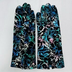 Women's Cardinal Hologram Print Genuine Suede Gloves, Small